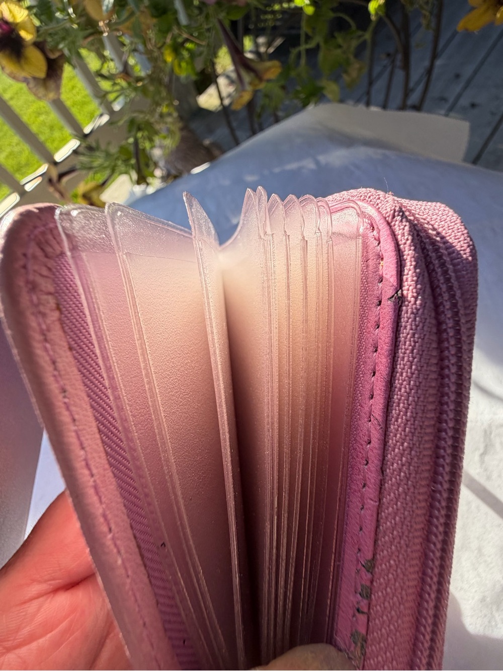 MUNDI Pink Genuine Leather Zip Card Holder with ID Window NWT - Picture 7 of 8